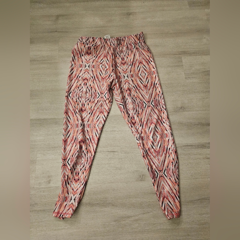 Everlast Pink Geometric Elastic-Waist Leggings